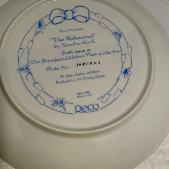 The Rehearsal – Limited Edition Decorative Plate by Sandra Kuck (Reco, 1980s) - Picture 2 of 3